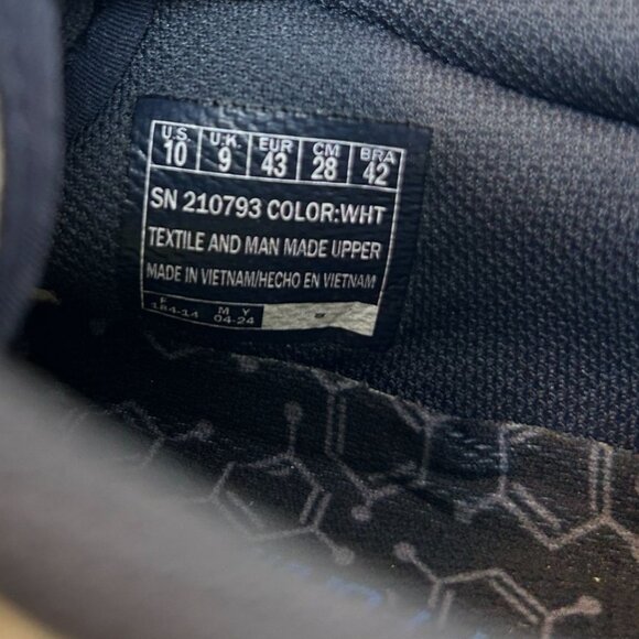 SKECHERS Men's Coriliss Dorset Relaxed Fit Shoes Size 10 - Picture 10 of 10